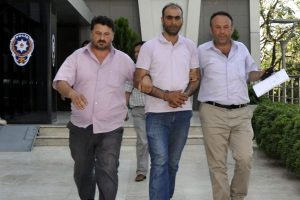 Bursa'da bı&ccedil;aklı kavga