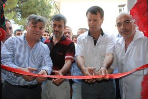"T&uuml;rkiye'de &uuml;retim ve hayat durur"