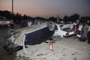 İneg&ouml;l'de trafik kazası: 8 yaralı
