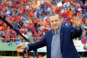 T&uuml;rkiye 'Demokrat' Erdoğan 'En Pop&uuml;ler'