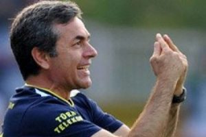 Aykut Kocaman'dan transfer m&uuml;jdesi