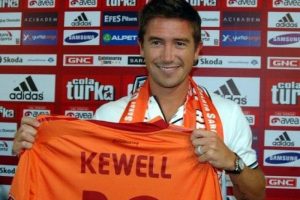 Kewell'a b&uuml;y&uuml;k onur