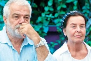 Yılın &ccedil;ifti