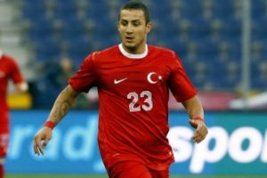 F.Bah&ccedil;e ve G.Saray'a k&ouml;t&uuml; haber