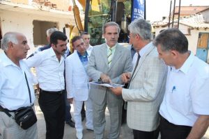 İmar yolunda yıkımlar başladı