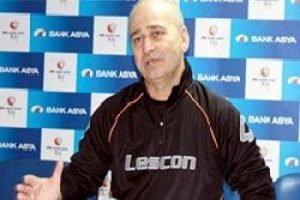 Rizespor g&ouml;z&uuml;n&uuml; Beşiktaş'a &ccedil;evirdi