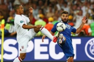 Liverpool ile Chelsea birbirine girdi