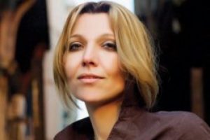 Elif Şafak İngiliz gazetesi Guardian'a yazdı