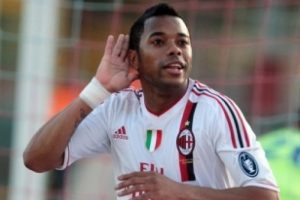 Robinho ayrılıyor mu? A&ccedil;ıklama...