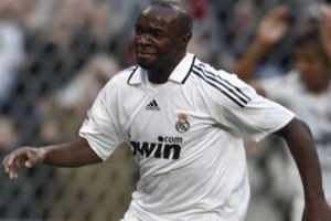 Aslan'dan bir taşla iki Kanarya!