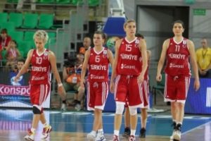 Milliler olimpiyatlardan madalya ile d&ouml;nmek istiyor