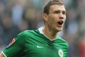 Ibra'nın yerine Dzeko