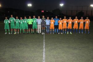 AK gen&ccedil;ler futbol sahasında m&uuml;cadele etti