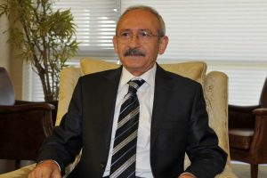 İkna etmeye gitti, ikna olup geldi