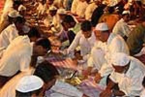İlk iftar a&ccedil;ıldı