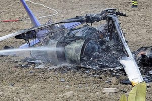 Brunei'de askeri helikopter d&uuml;şt&uuml;: 10 &ouml;l&uuml;