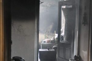 Bursa'da televizyon bir evi k&uuml;l etti