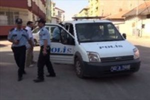 Al&ccedil;ı y&uuml;z&uuml;nden mahalle birbirine girdi