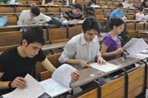 LYS baraj puanı 180'den 165'e d&uuml;ş&uuml;yor