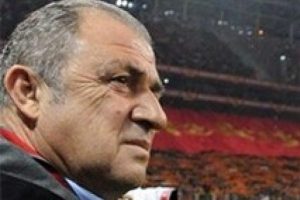 Fatih Terim'e UEFA'dan davet