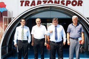 UEFA temsilcisi Avni Aker'i ziyaret etti