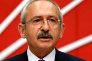 CHP'de erken gelen 02'ye biner