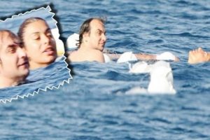 Vekilim &ccedil;ıktı mankenle tatile