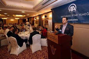 AA &ccedil;alışanları iftarda buluştu
