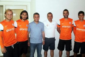 İşte Carvalhal'in İBB transferleri