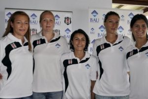 Beşiktaş'ta 6 imza