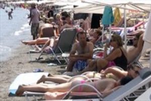 Marmaris'te sahiller dolu taştı