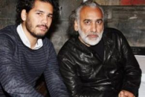 R&uuml;zgar &Ccedil;etin Mykonos'ta dayak yedi