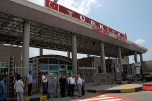Sarp Sınır Kapısı'na s&uuml;rpriz ziyaret