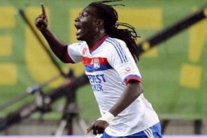 Gomis Fenerbah&ccedil;e yolunda