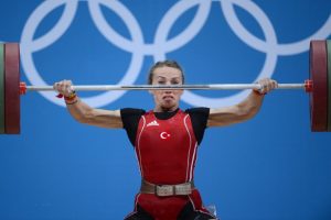 Aylin Daşdelen sıfır &ccedil;ekti