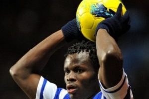 Taiwo resmen Dinamo Kiev'de