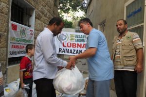 Bursa İHH ekibi L&uuml;bnan'dan d&ouml;nd&uuml;