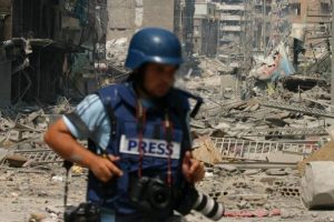 Halep'te iki T&uuml;rk gazeteci rehin alındı