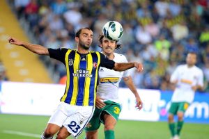 Fenerbah&ccedil;e umutları r&ouml;vanşa bıraktı
