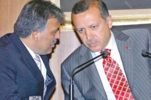Kraldan &ccedil;ok kralcı