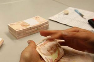 Enflasyon d&uuml;şmeye devam ediyor