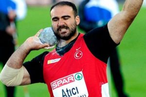 Atıcı Londra'ya veda etti!
