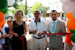 Ejder Market 3'&uuml;nc&uuml; halkasını G&uuml;lbah&ccedil;e'de a&ccedil;tı