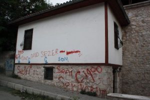 Tarihi mekana saygısızlık