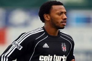 &Ccedil;ağan: "Fernandes'e Liverpool'dan teklif var'
