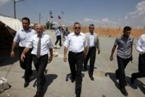 Sınırı aşan vali merkeze alındı