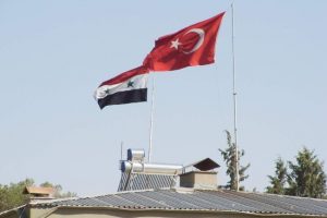 Suriyeli y&uuml;zbaşı t&uuml;rkiye'ye sığındı