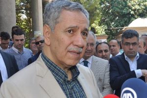 Ter&ouml;rle m&uuml;cadelede kararlılık vurgusu