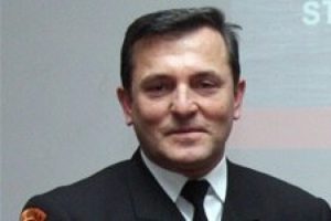 Tutuklu komutana tenzili g&ouml;rev