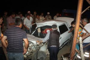 Takla atan otomobilde can pazarı